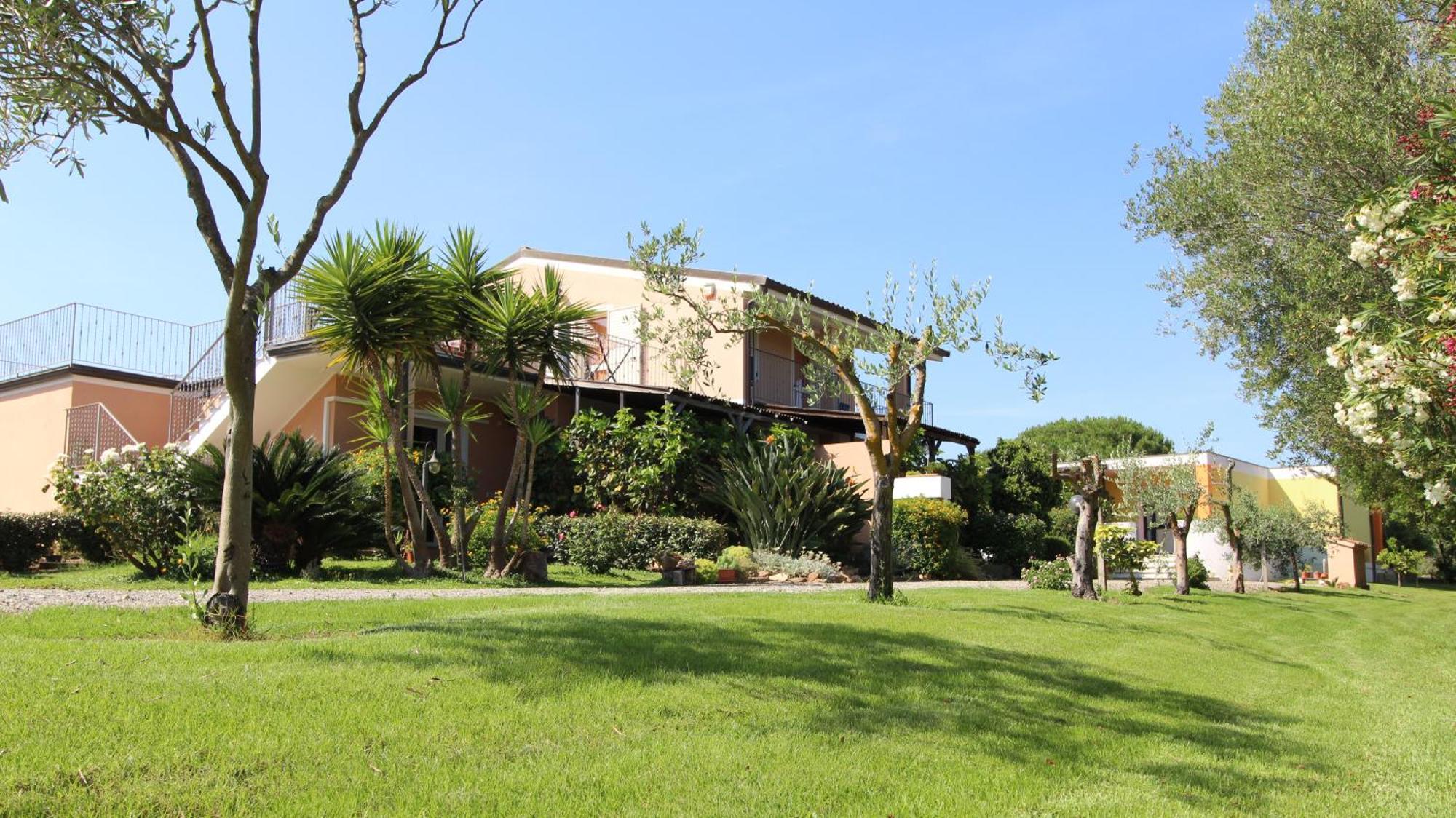 Casa Vacanze Giovanna Sant'Anna Arresi Eksteriør billede